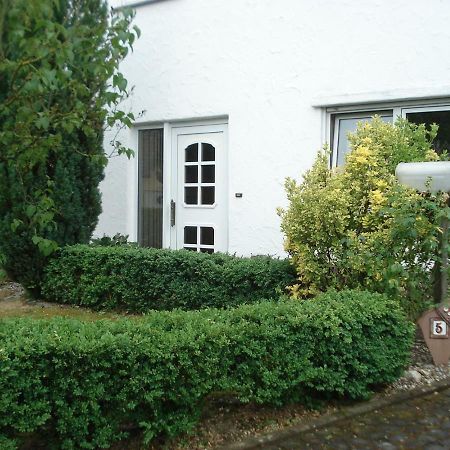 Ferienwohnung Martina Zell an der Mosel Exterior foto